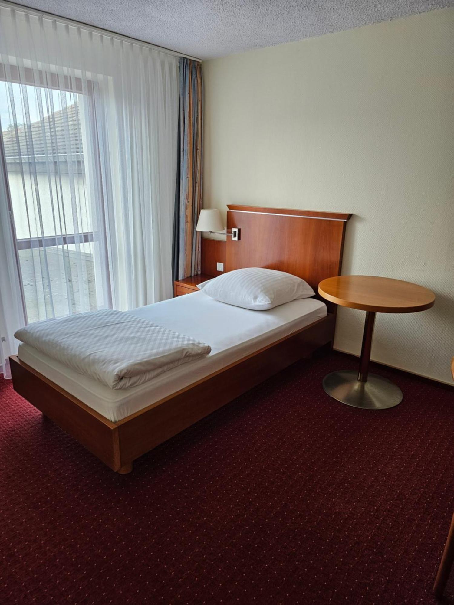 Hotel Landgasthof Pressel 外观 照片